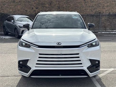 New 2026 Lexus TX 500h AWD image 2