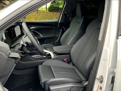 New 2025 Audi Q5 Premium Plus image 7