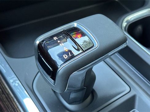 New 2026 GMC Sierra 1500 Elevation w/ Preferred Package image 25