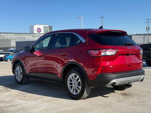 Certified 2022 Ford Escape SE w/ Convenience Package image 9