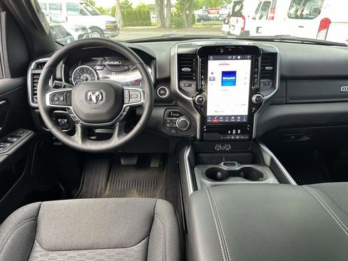 Used 2025 RAM 1500 Big Horn AWD/4WD image 11