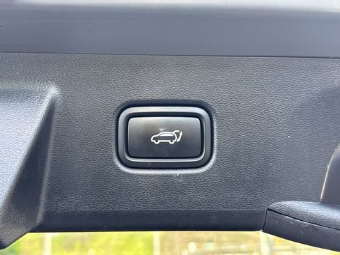 Certified 2024 Hyundai Tucson Limited FWD image 19