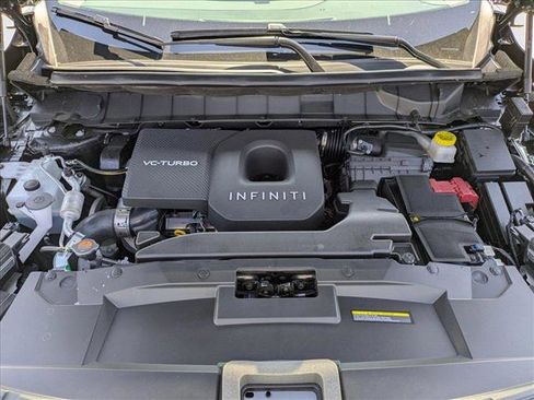 New 2025 INFINITI QX60 Luxe image 17