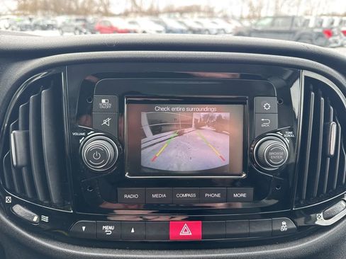 Used 2019 RAM ProMaster City Tradesman image 13