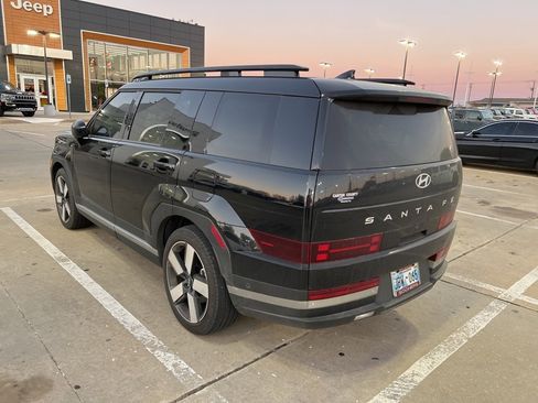 Used 2024 Hyundai Santa Fe Limited image 5