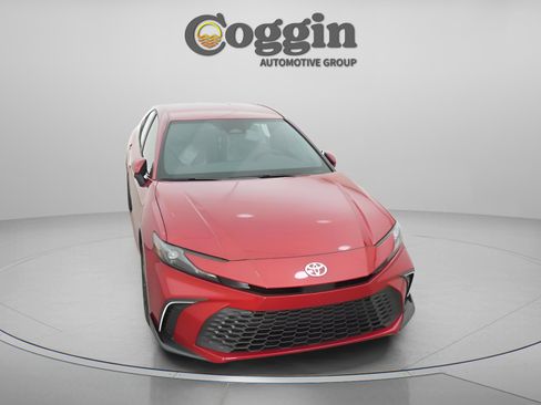 New 2026 Toyota Camry SE image 28