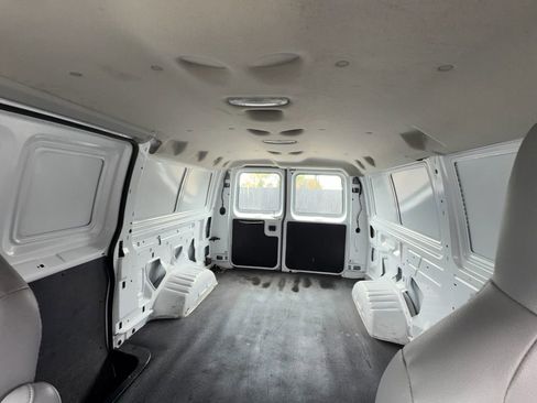Used 2013 Ford E-350 and Econoline 350 Super Duty w/ PWR Group RWD image 26