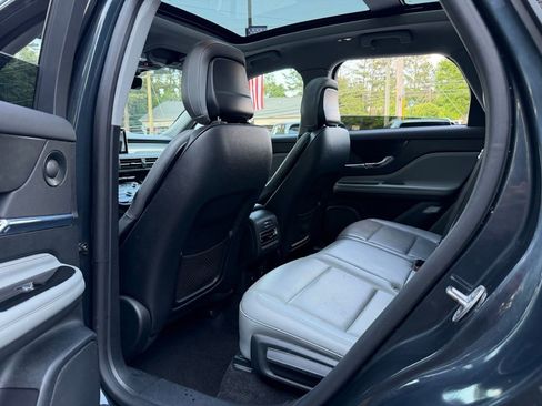 Used 2022 Lincoln Corsair Reserve w/ Equipment Group 201A AWD/4WD image 30