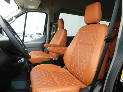 Used 2018 Ford Transit 350 XL RWD image 61