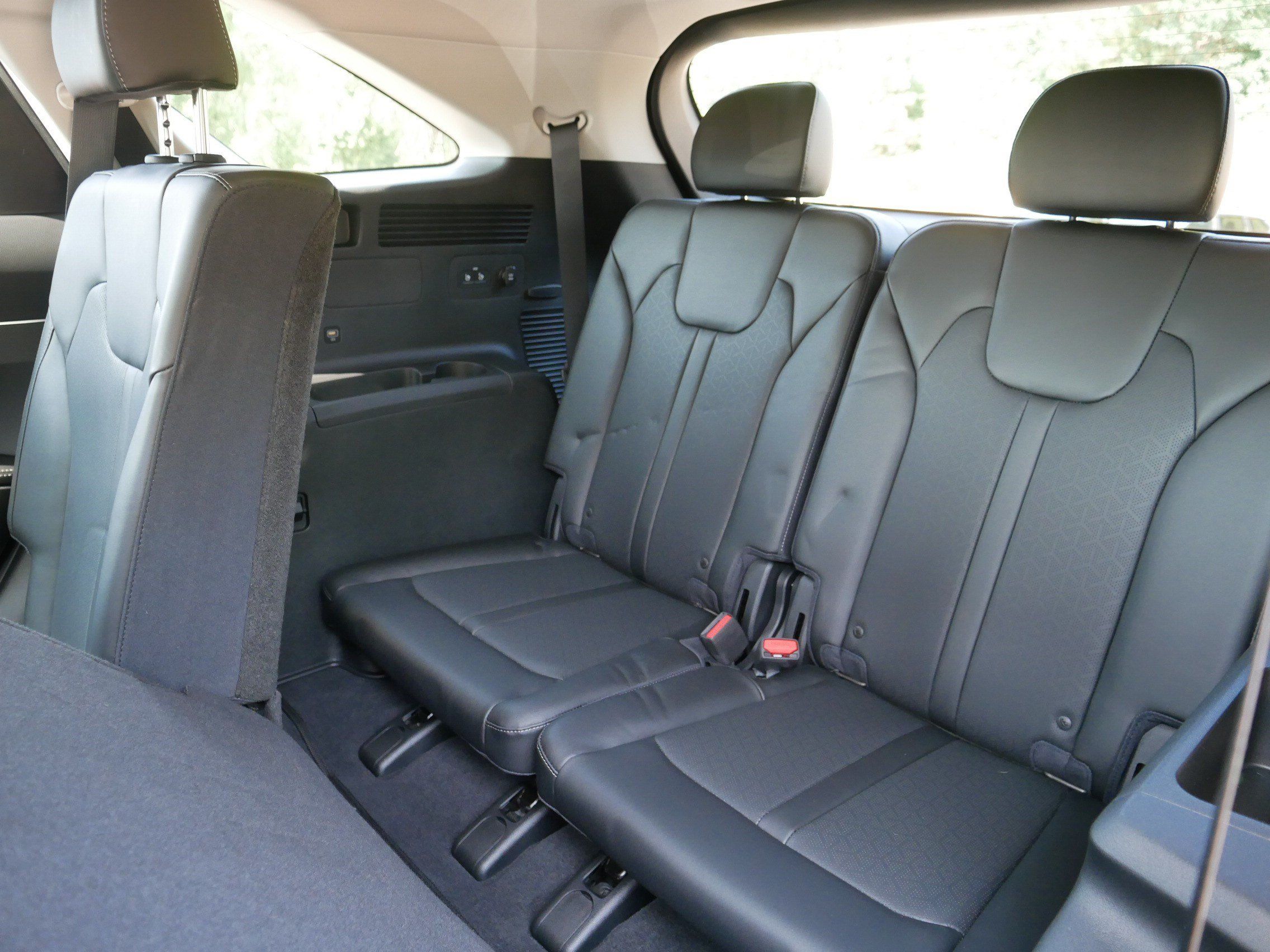 Certified 2023 Kia Sorento S w/ Panoramic Sunroof Package AWD/4WD image 36
