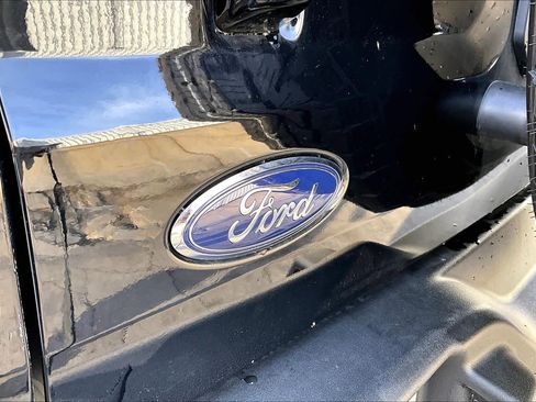 Used 2024 Ford Bronco Outer Banks image 31