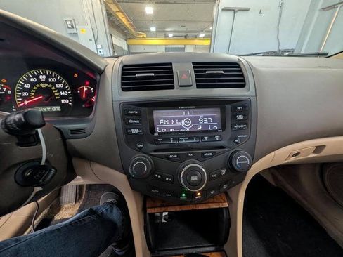 Used 2003 Honda Accord EX image 35