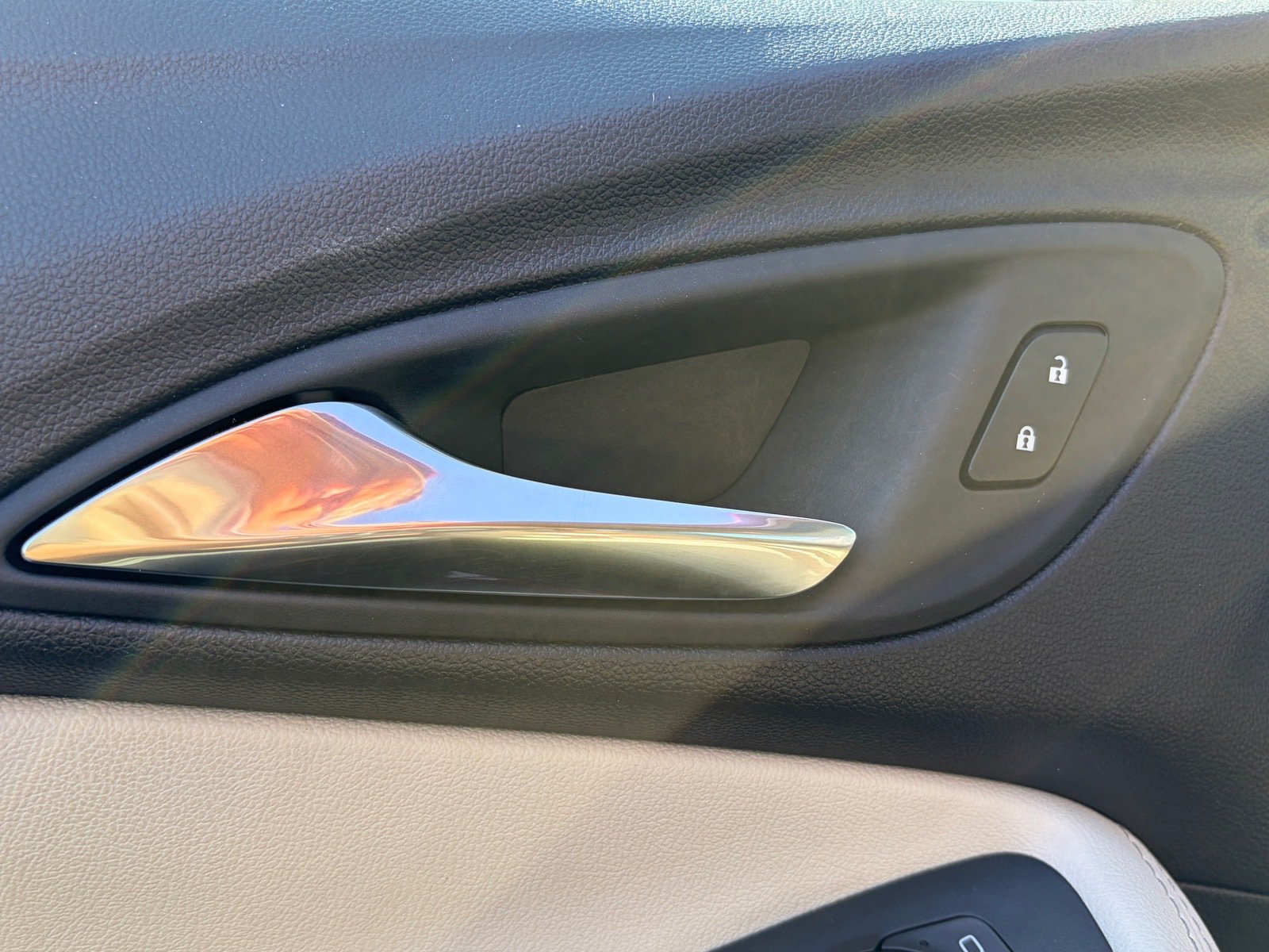 Used 2024 Buick Encore GX Preferred FWD image 8