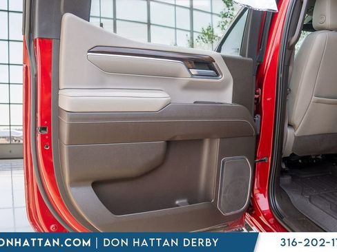 Used 2022 GMC Sierra 1500 SLT w/ SLT Premium Plus Package AWD/4WD image 21