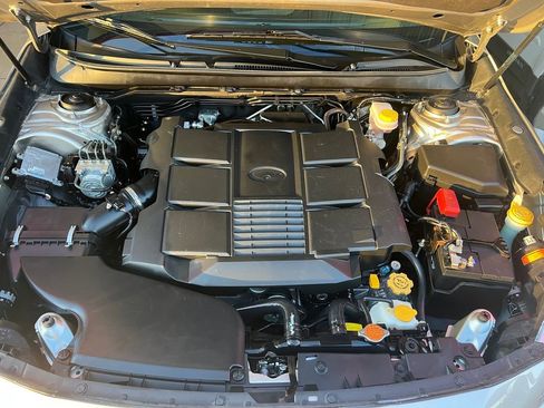 Used 2015 Subaru Outback 3.6R Limited image 10