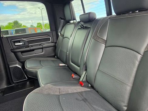 Used 2026 RAM 2500 Laramie AWD/4WD image 10