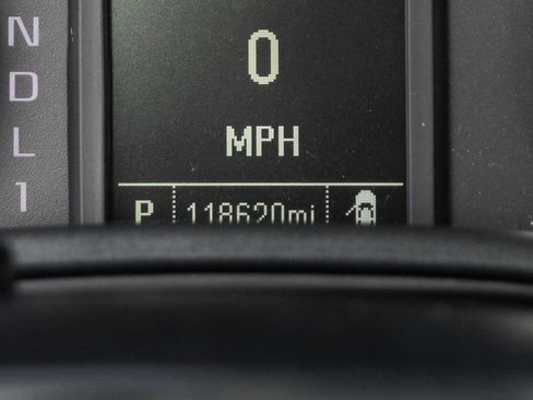 Used 2017 Chevrolet Silverado 2500 W/T RWD image 23
