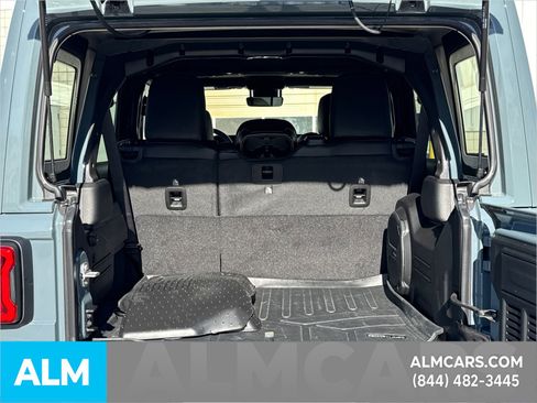 Used 2025 Jeep Wrangler Unlimited Rubicon image 22