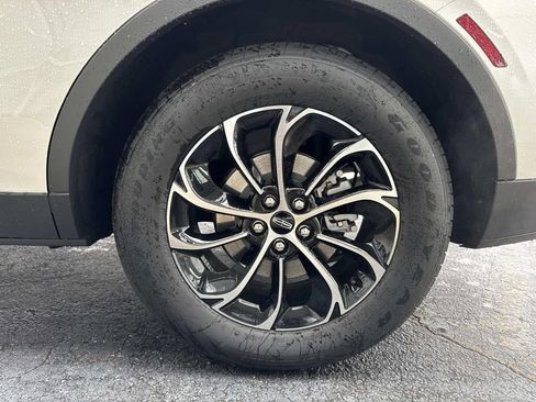 New 2026 Lincoln Nautilus Premier w/ Equipment Group 102A image 20