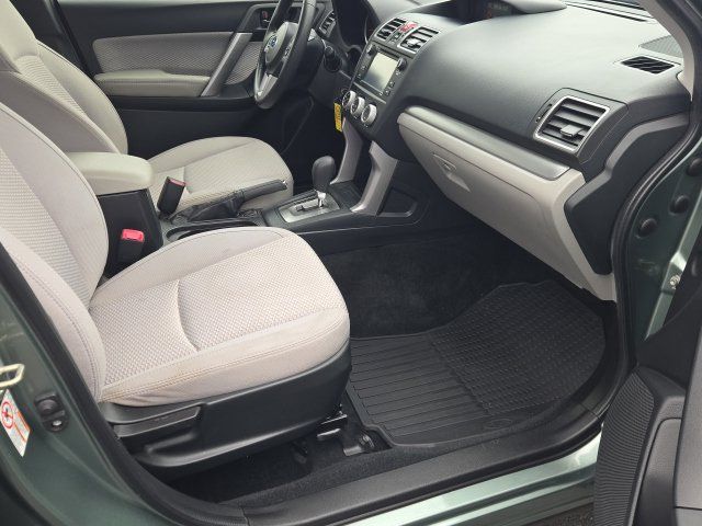 Used 2018 Subaru Forester 2.5i w/ Alloy Wheel Package AWD/4WD image 9