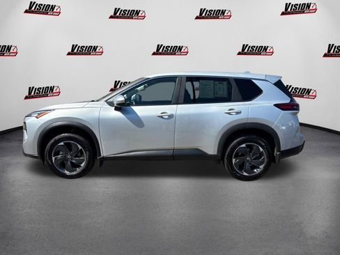Certified 2024 Nissan Rogue SV AWD/4WD image 8
