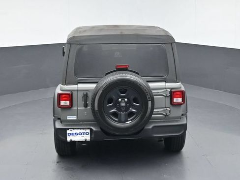 Used 2022 Jeep Wrangler Sport AWD/4WD image 37
