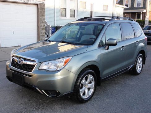 Used 2014 Subaru Forester 2.5i Premium w/ All-Weather Package AWD/4WD image 1