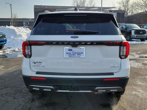 New 2026 Ford Explorer Active w/ Active Comfort Package image 5