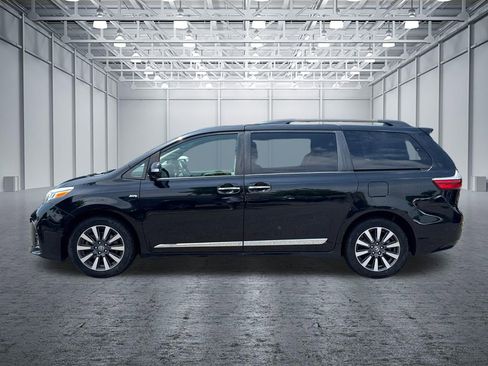 Used 2019 Toyota Sienna Limited Premium w/ Protection Package AWD/4WD image 4