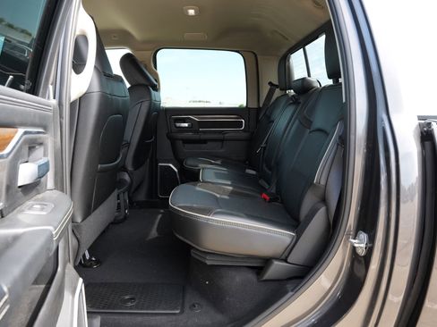 Used 2024 RAM 2500 Laramie image 20