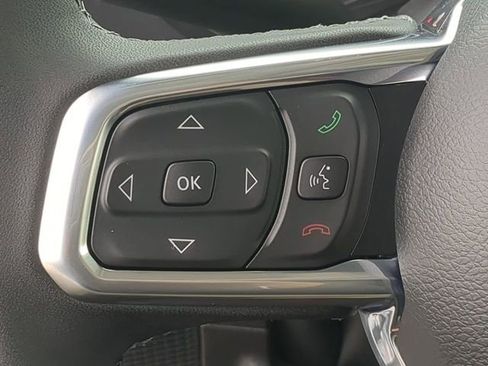 New 2026 Jeep Wrangler Unlimited Sahara AWD/4WD image 30