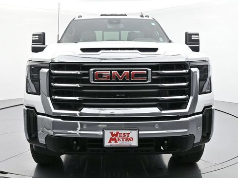 Used 2025 GMC Sierra 3500 SLE w/ SLE Value Package AWD/4WD image 24