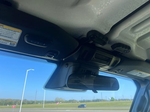 Certified 2025 Jeep Wrangler Willys image 25