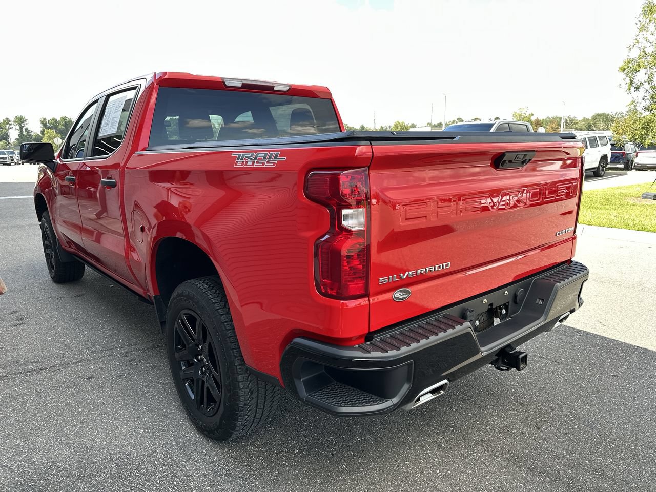 Used 2025 Chevrolet Silverado 1500 Custom Trail Boss AWD/4WD image 2