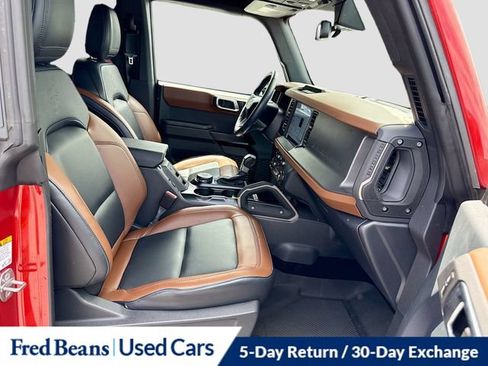 Used 2024 Ford Bronco Outer Banks AWD/4WD image 36