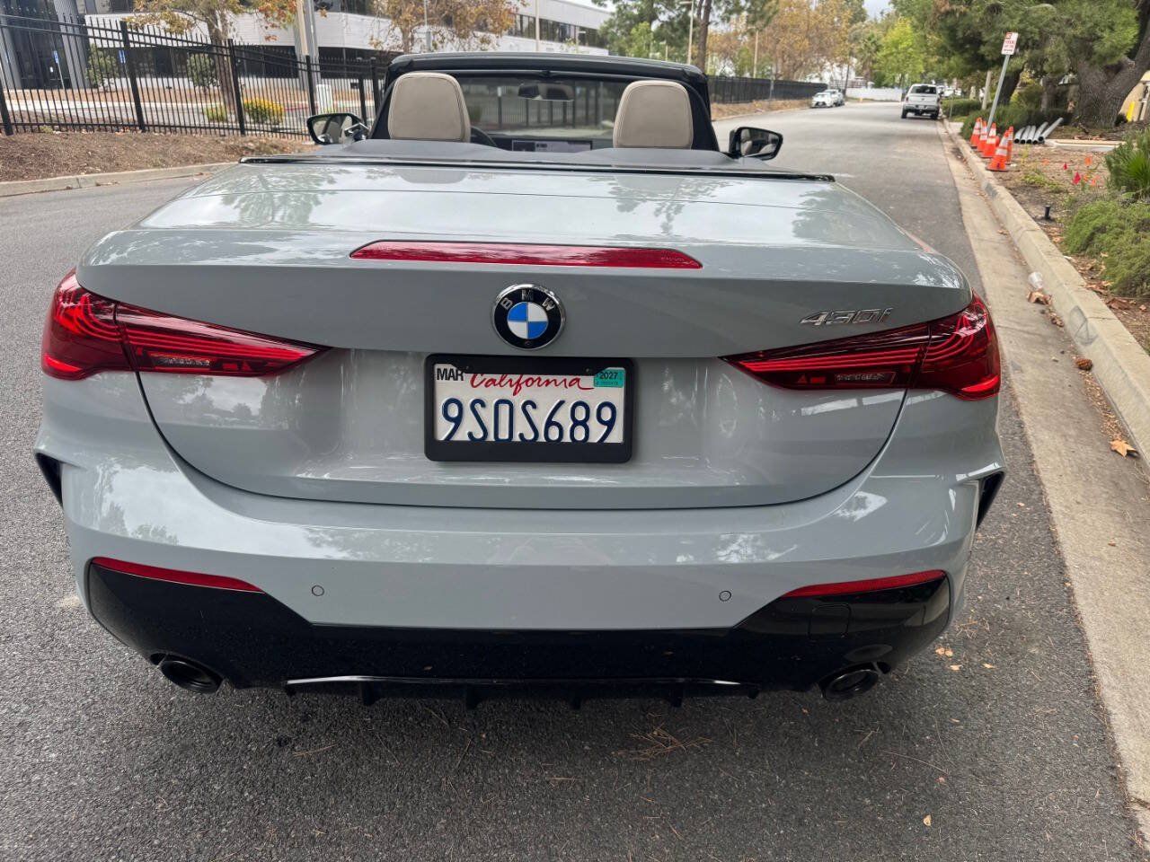 Used 2025 BMW 430i Convertible w/ M Sport Package RWD image 7