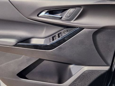 New 2026 Chevrolet Equinox LT w/ Safety and Technology Package FWD image 17