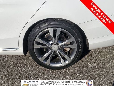 Used 2016 Mercedes-Benz C 300 Sedan image 30