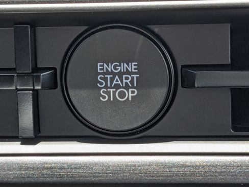 Used 2024 Hyundai Santa Fe Calligraphy image 30