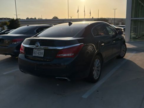 Used 2016 Buick LaCrosse Leather FWD image 4