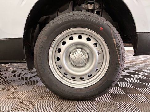 New 2025 Ford Maverick XL image 14