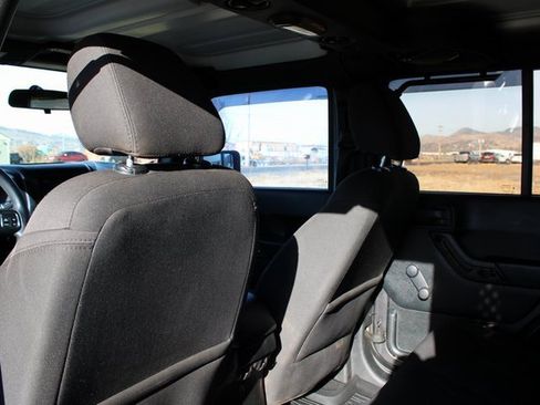 Used 2016 Jeep Wrangler Unlimited Sport image 18