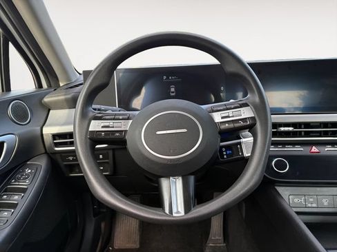 Used 2024 Hyundai Sonata SEL FWD image 12