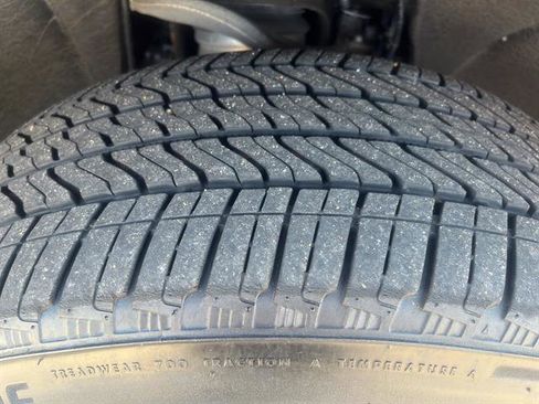 Used 2021 Chevrolet Tahoe High Country AWD/4WD image 10