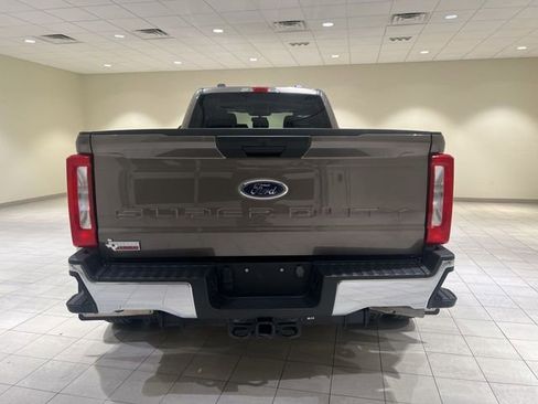 Certified 2023 Ford F350 XLT w/ FX4 Off-Road Package AWD/4WD image 4