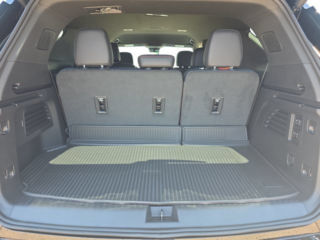 New 2026 Chevrolet Traverse RS FWD image 18