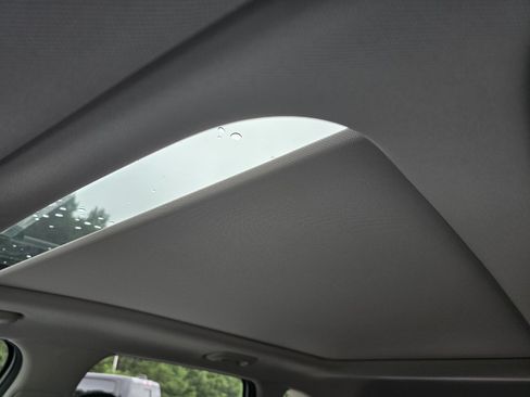 Used 2026 Kia Sorento S w/ S Panoramic Sunroof Package FWD image 23
