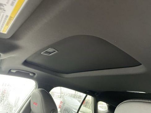 New 2026 Chevrolet Trax RS w/ Sunroof Package image 21