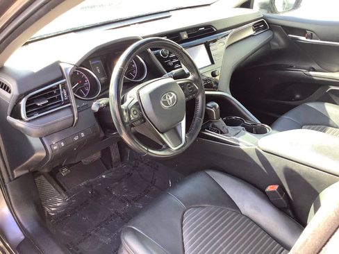 Used 2020 Toyota Camry SE w/ Carpet Mat Package FWD image 29