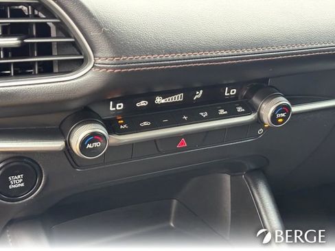Used 2025 MAZDA MAZDA3 s image 25